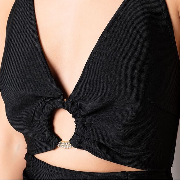 AKIRA MARTINIS AT MIDNIGHT BANDAGE MIDI DRESS - Picture 3 of 4